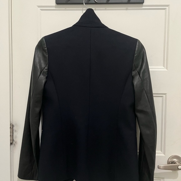 Babaton two tone blazer - Picture 3 of 4